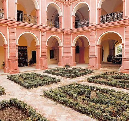 Hotel Juma Historic 3*