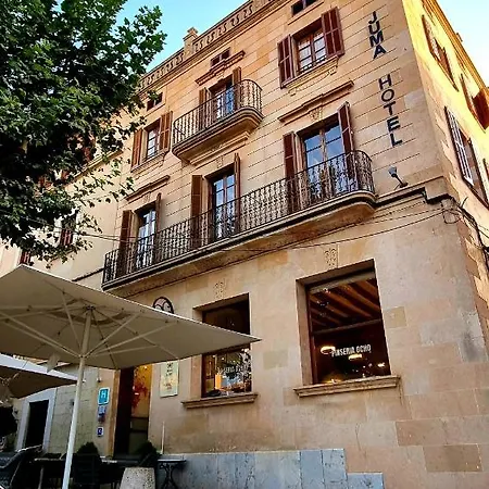 菊玛酒店 波连斯萨